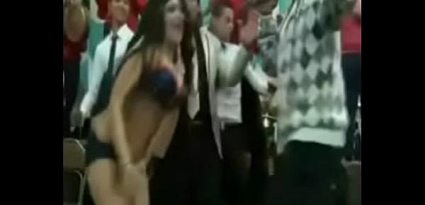  Arab Bellydancer - رقص مصري هايج
